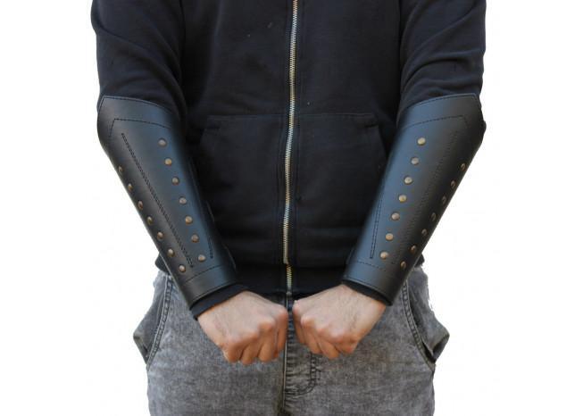 Rangers Studded Sable Leather Bracers - Medieval Depot