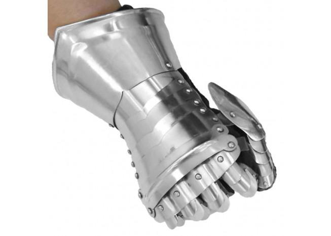 Medieval Knight Gothic Style Functional Armor Gauntlets - Medieval Depot