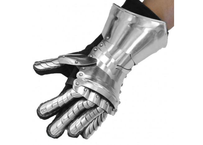 Medieval Knight Gothic Style Functional Armor Gauntlets - Medieval Depot