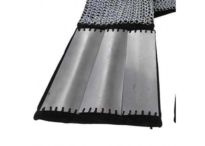 Medieval Holy Land and Defender Chainmail Gauntlets with Plates - Medieval Depot