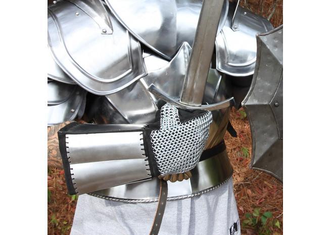 Medieval Holy Land and Defender Chainmail Gauntlets with Plates - Medieval Depot