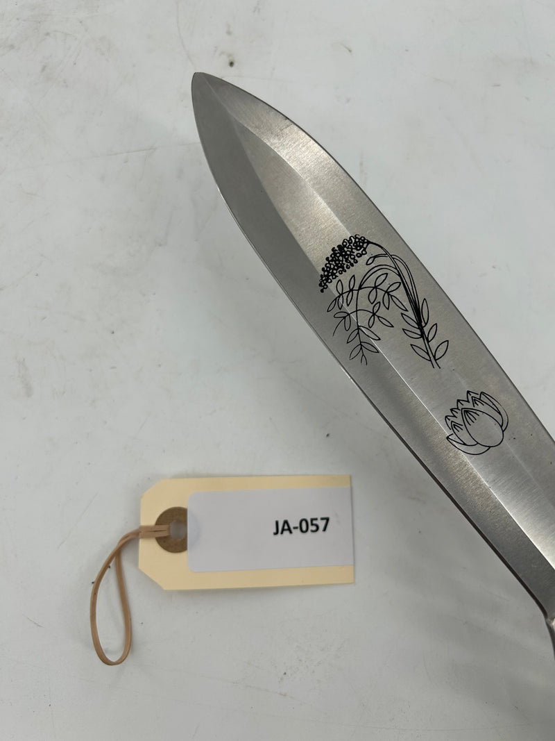 Fantasy Flamberge Dagger – Ram Skull Crossguard