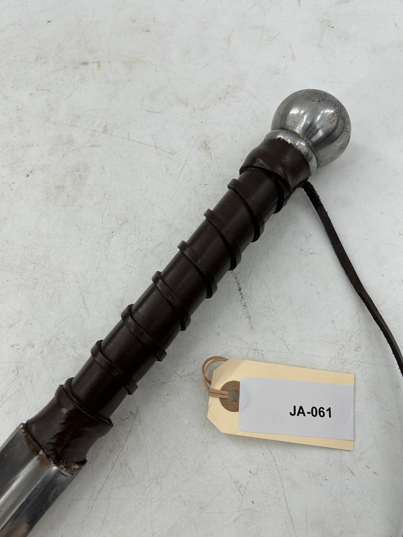 Windlass Steelcrafts Bar Mace – Four-Flanged Carbon Steel with Leather-Wrapped Handle