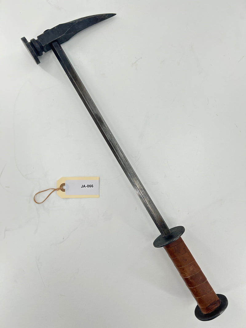 Crows Beak Gothic Steel War Hammer