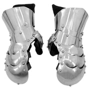 Iron Jaw Clamshell Gauntlets