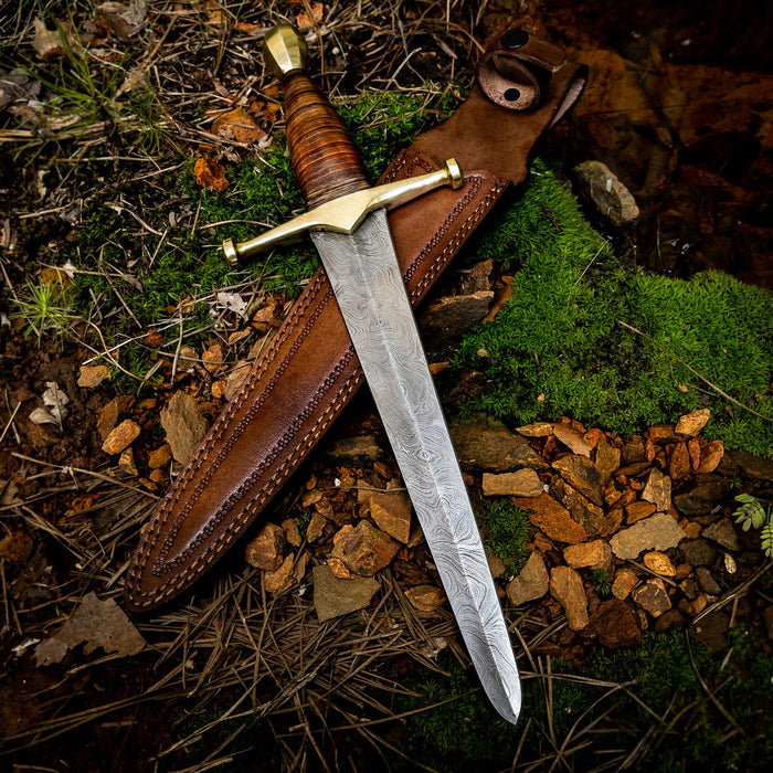 King of Thieves Full Tang Damascus Steel Arming Dagger Short Sword