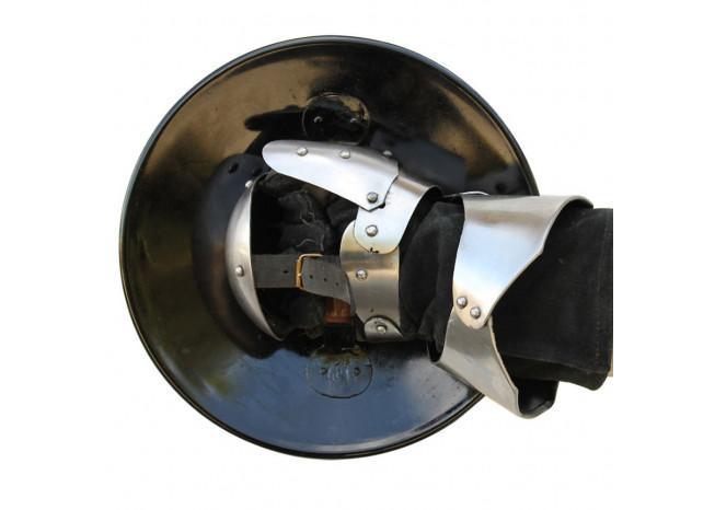Swashbucklers Rudimentary Buckler Shield - Medieval Depot