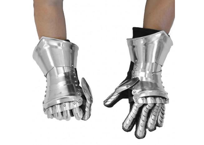 Medieval Knight Gothic Style Functional Armor Gauntlets - Medieval Depot