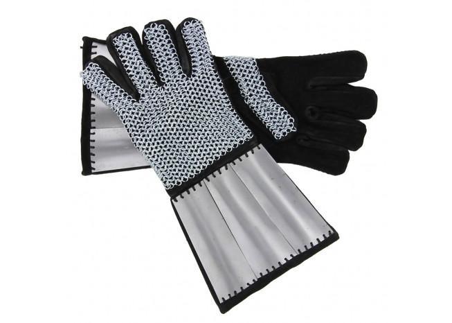 Medieval Holy Land and Defender Chainmail Gauntlets with Plates - Medieval Depot